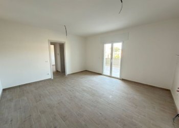 PHOTO-2026-03-30-12-23-51 7.jpg - Trilocale Via Monte Civetta 2, Nettuno - foto 1