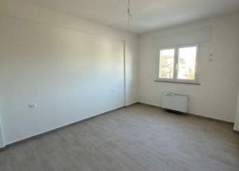 PHOTO-2026-03-30-12-23-51 3.jpg - Trilocale Via Monte Civetta 2, Nettuno - foto 4