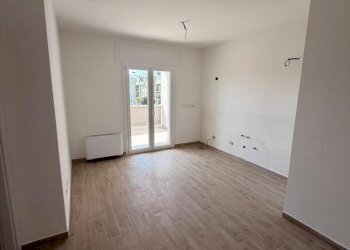 PHOTO-2026-03-30-12-17-18 7.jpg - Trilocale Via Pietro Nenni 6, Nettuno - foto 4