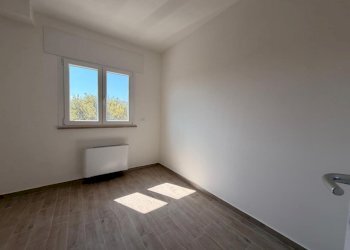 PHOTO-2026-03-30-12-17-18 5.jpg - Trilocale Via Pietro Nenni 6, Nettuno - foto 6