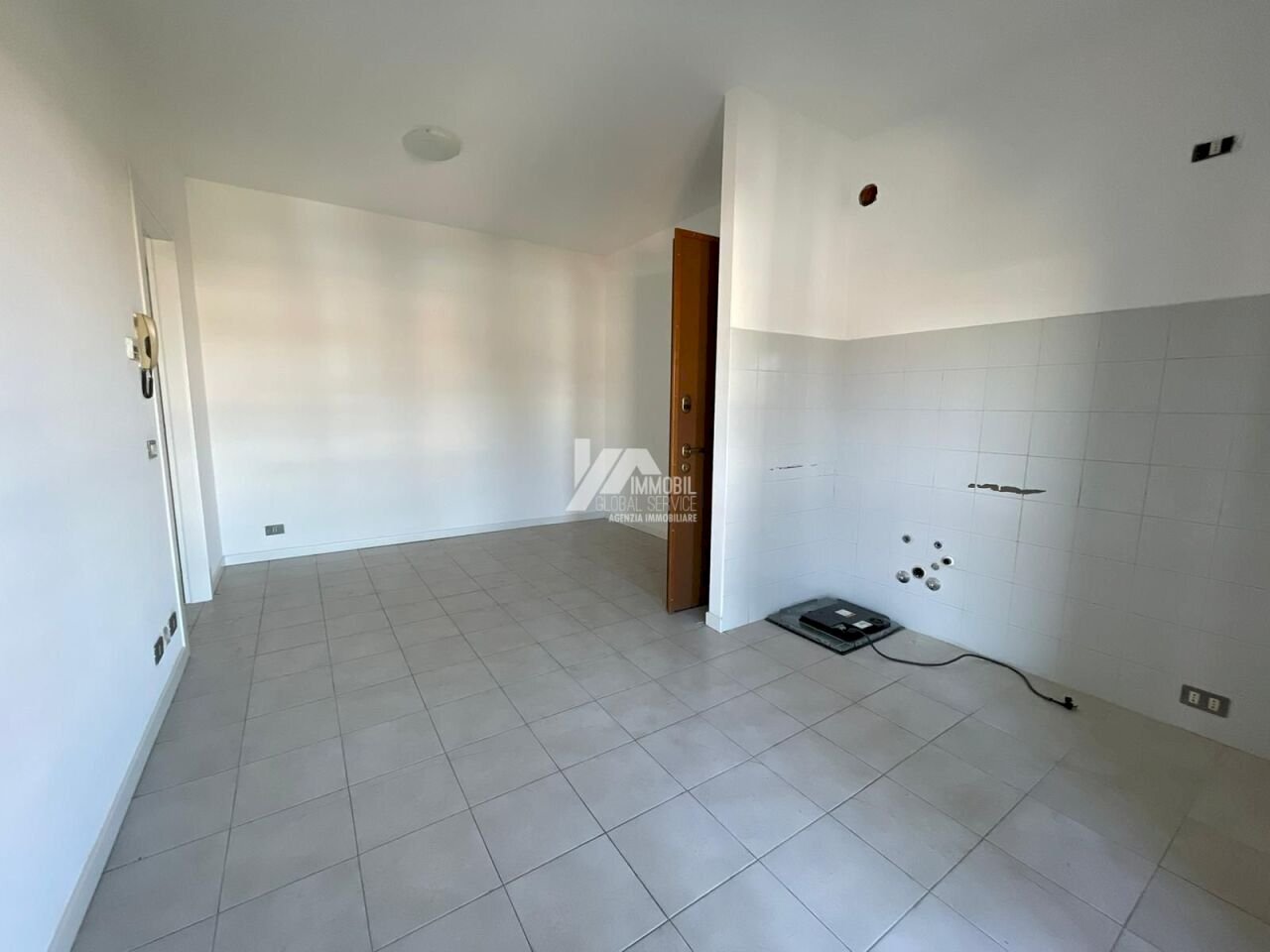 WhatsApp Image 2026-03-30 at 11.24.12_risultato.jp - Bilocale Via Rose di Sotto, Brescia - foto 2