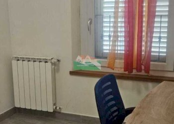 PHOTO-2025-10-31-12-34-58 2.jpg - Attic Via Tombesi dall'Ova, Ravenna - photo 5