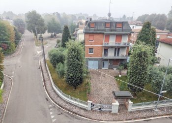 DJI_20250923100047_0028_D.jpg - Villa Trifamiliare Modena - foto 1