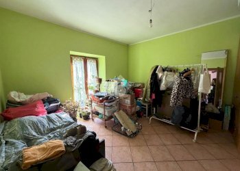 Three-room apartment Via Traforo, Bussoleno - photo 12