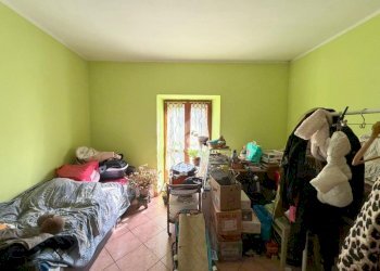 Three-room apartment Via Traforo, Bussoleno - photo 13