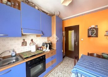 Three-room apartment Via Traforo, Bussoleno - photo 2