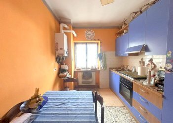 Three-room apartment Via Traforo, Bussoleno - photo 3