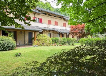 Villa con Giardino Vendita Agrate Brianza - Villa VIA CESARE BATTISTI, 52, Agrate Brianza - foto 1