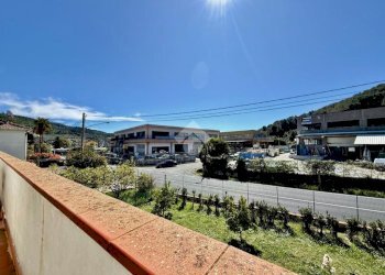 Portion of a house Via A. Divizia, Andora - photo 23