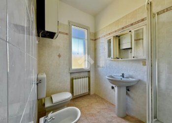 Portion of a house Via A. Divizia, Andora - photo 30