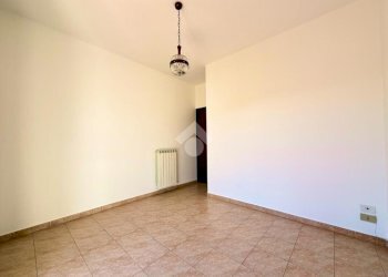 Portion of a house Via A. Divizia, Andora - photo 32