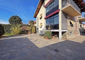 Three-family Villa Pinerolo, Pinerolo - photo 2