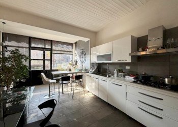 Three-family Villa Pinerolo, Pinerolo - photo 6