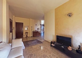 Three-family Villa Pinerolo, Pinerolo - photo 16