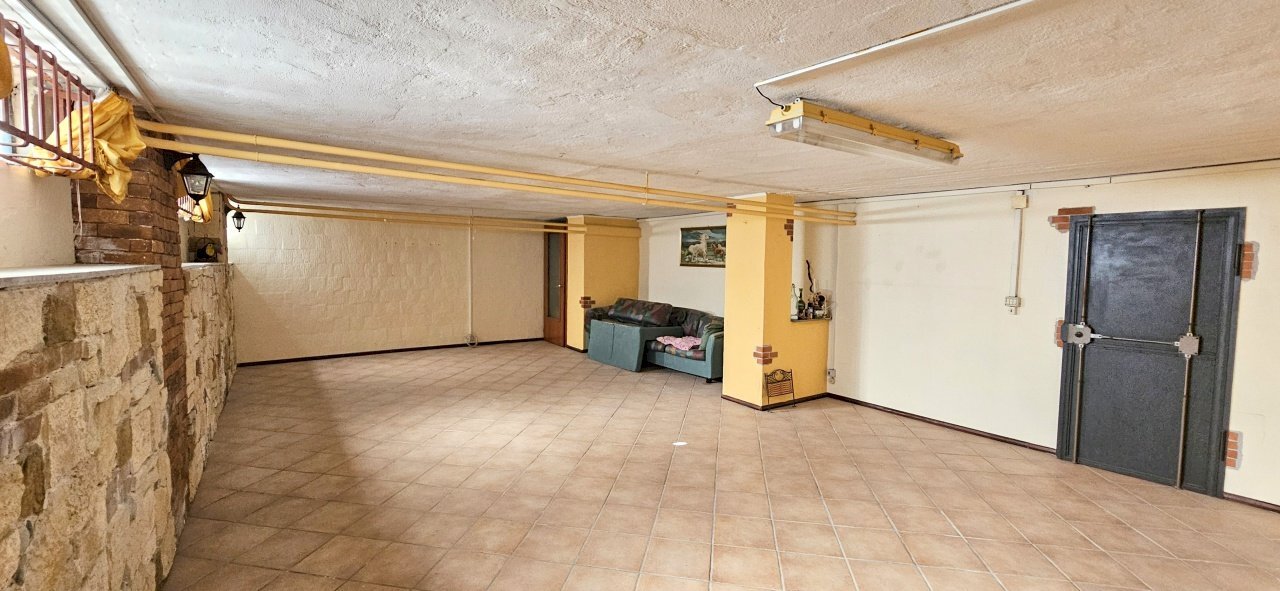 Warehouse VIA BARAGGINO, Chivasso - photo 1