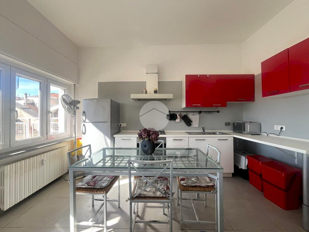 Bilocale Via Alcide de Gasperi, Ivrea - foto 1