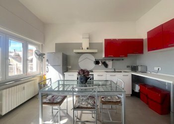 Bilocale Via Alcide de Gasperi, Ivrea - foto 1