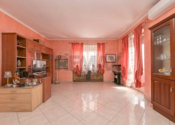 Bilocale via Montevideo, 22 
 Lingotto, Torino (zona Lingotto) - foto 13