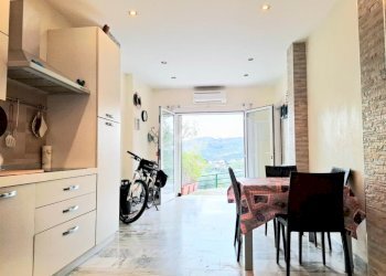 Two-room apartment Via Case Sparse, Diano Castello - photo 3