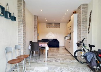 Two-room apartment Via Case Sparse, Diano Castello - photo 8