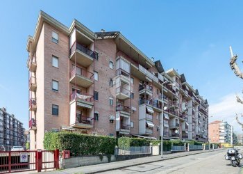 Two-room apartment Via Adria, Grugliasco - photo 1