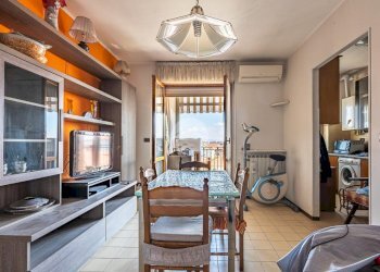 Two-room apartment Via Adria, Grugliasco - photo 3