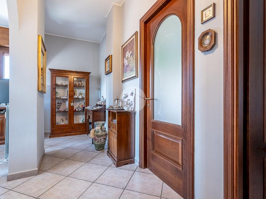 Three-room apartment Via Costa, Grugliasco - photo 3