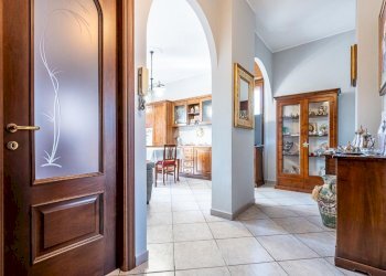 Three-room apartment Via Costa, Grugliasco - photo 2