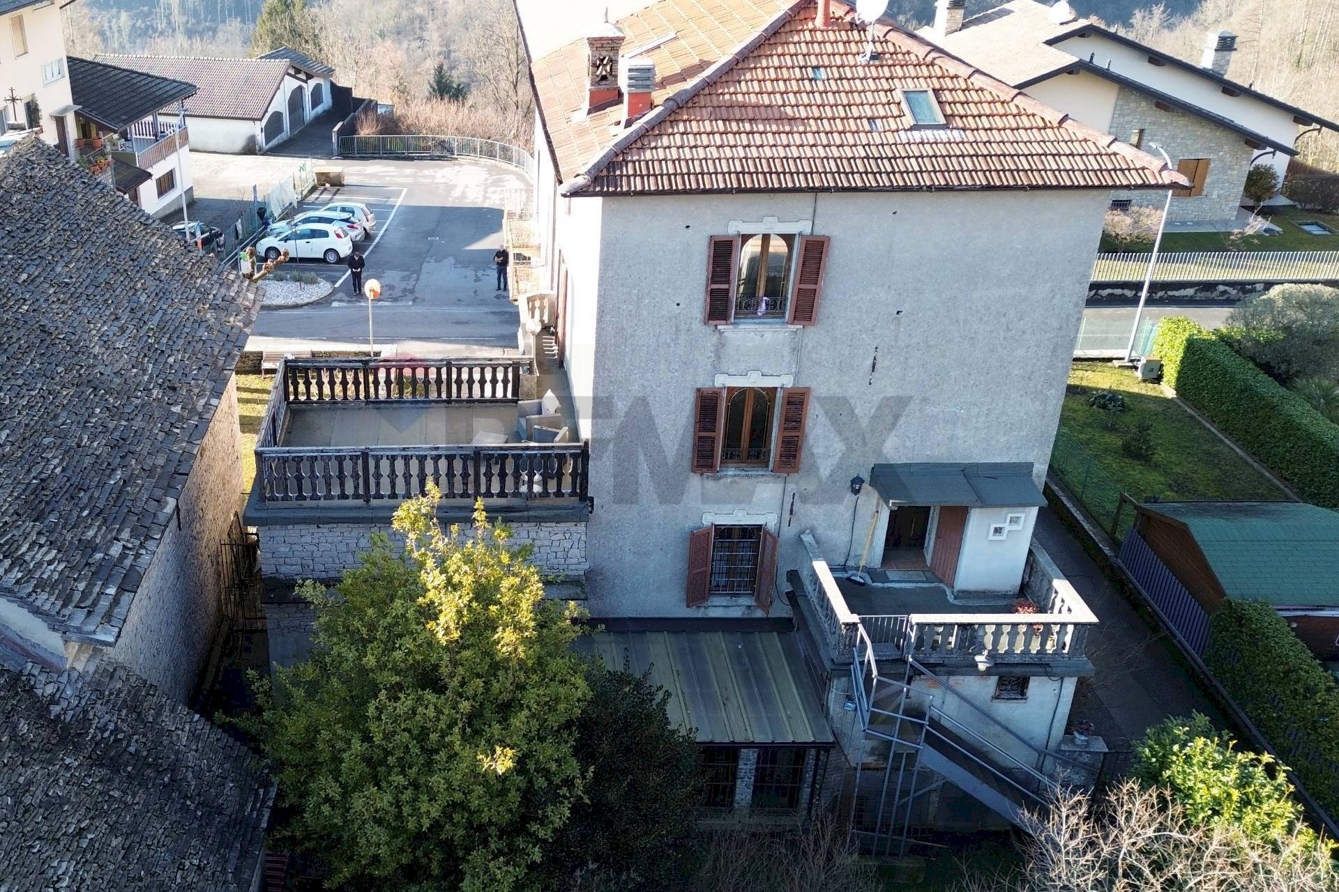 Casa indipendente via Trieste, 17
Berbenno, Berbenno - foto 3