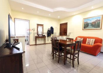 Two-room apartment via medolago, 1
Terno d'Isola, Terno d'Isola - photo 8