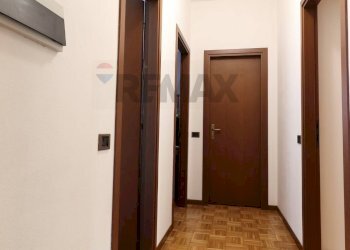 Two-room apartment via medolago, 1
Terno d'Isola, Terno d'Isola - photo 20