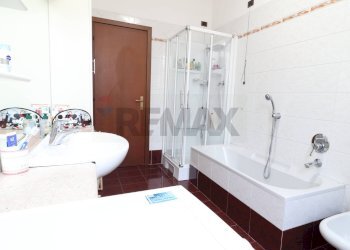 Two-room apartment via medolago, 1
Terno d'Isola, Terno d'Isola - photo 21