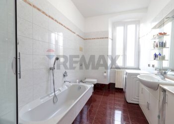 Two-room apartment via medolago, 1
Terno d'Isola, Terno d'Isola - photo 24