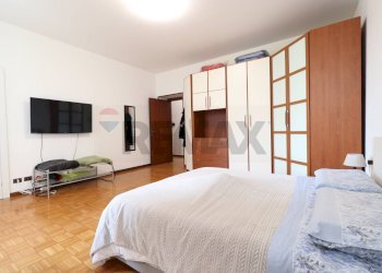 Two-room apartment via medolago, 1
Terno d'Isola, Terno d'Isola - photo 27