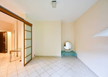 Trilocale Torino (zona Precollina) - foto 17