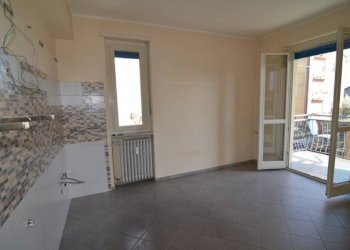 Two-room apartment Caselle Torinese - photo 8