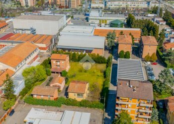 Villa Via Fratelli Cervi, Reggio nell'Emilia - photo 3