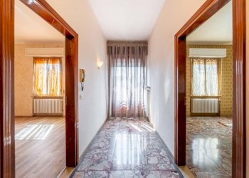 Villa Via Fratelli Cervi, Reggio nell'Emilia - photo 16