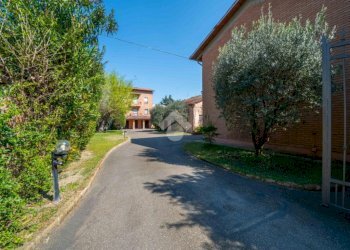 Villa Via Fratelli Cervi, Reggio nell'Emilia - photo 30