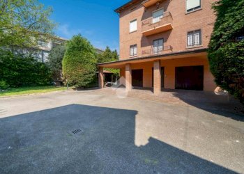 Villa Via Fratelli Cervi, Reggio nell'Emilia - photo 36