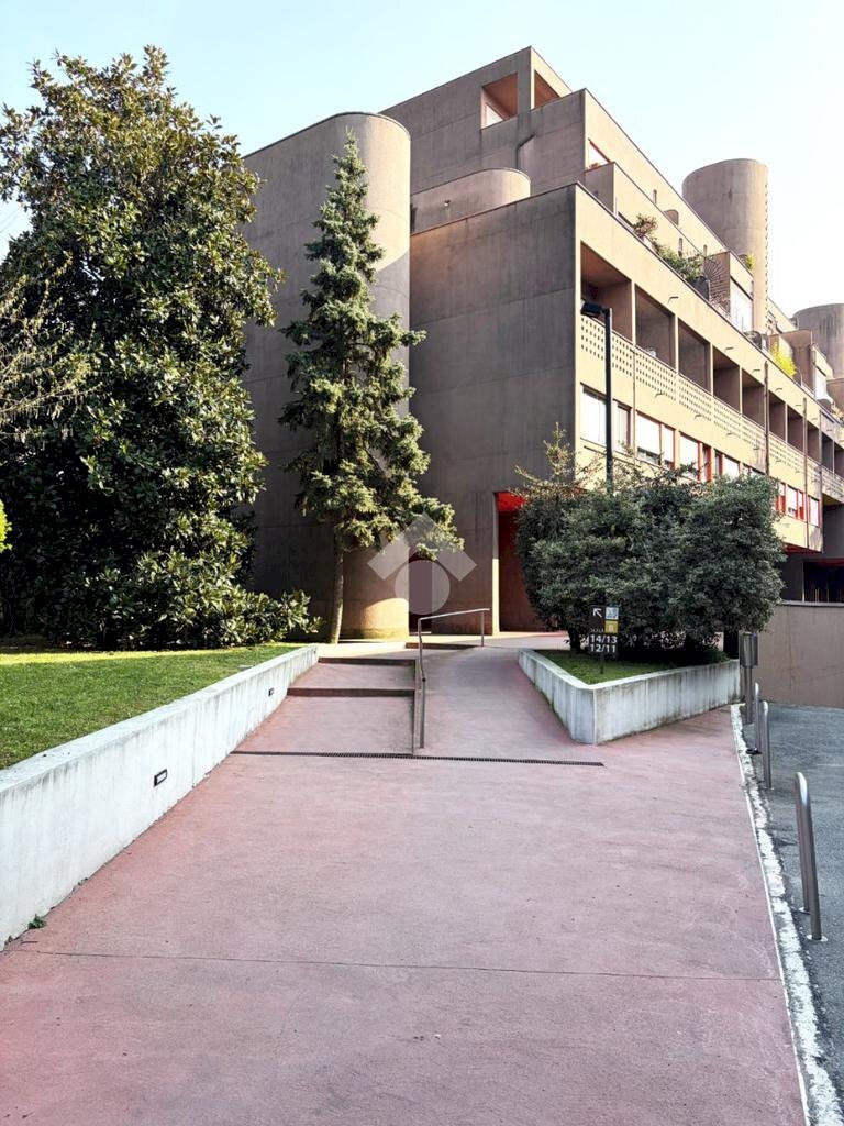 Quadrilocale Via Enrico Falck, Milano (zona Gallaratese) - foto 2