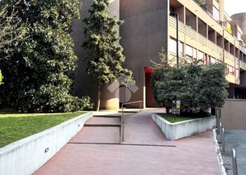 Quadrilocale Via Enrico Falck, Milano (zona Gallaratese) - foto 2