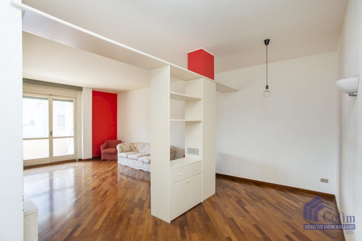 Two-room apartment Milano - photo 2