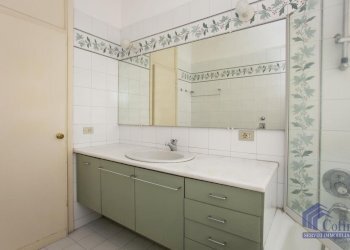 Two-room apartment Milano - photo 17