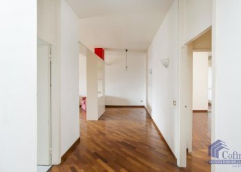 Two-room apartment Milano - photo 23
