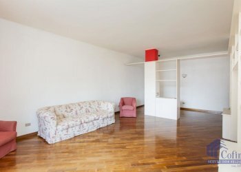Two-room apartment Milano - photo 24