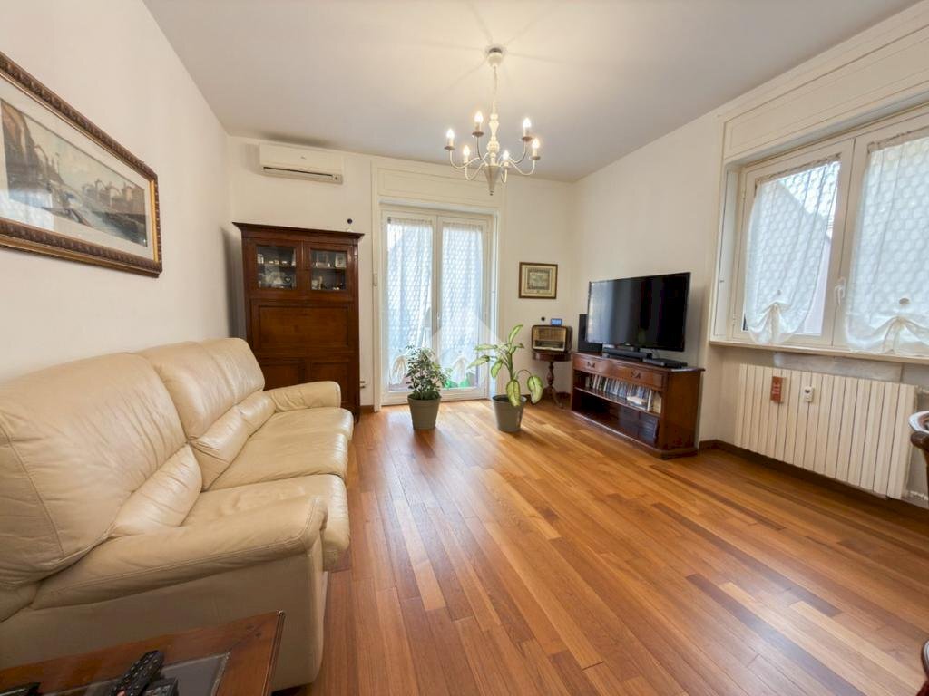 Trilocale Via Giovanni Battista Pergolesi, Milano - foto 2
