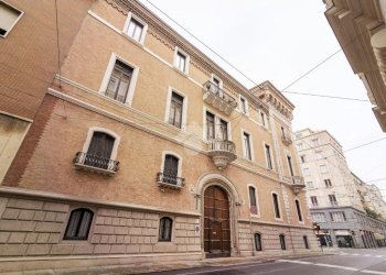 Bilocale Via Arsenale, Torino (zona Centro) - foto 1