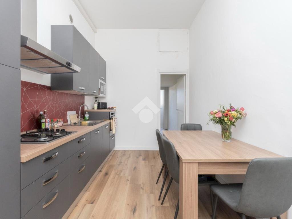 Trilocale Via Luigi Des Ambrois, Torino (zona Centro) - foto 3