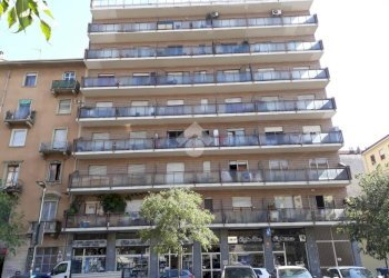 Trilocale Corso Spezia, Torino (zona Nizza Millefonti) - foto 1